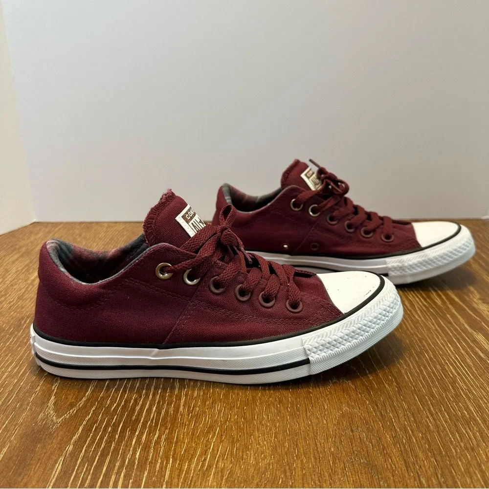 Converse Chuck Taylor All Star Madison Burgundy Plaid Sneakers‎ 561739F Womens 7 - Picture 2 of 7